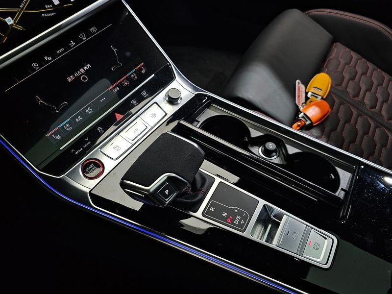2025 Audi RS7 4.0 TFSI Quattro Performance photo 9