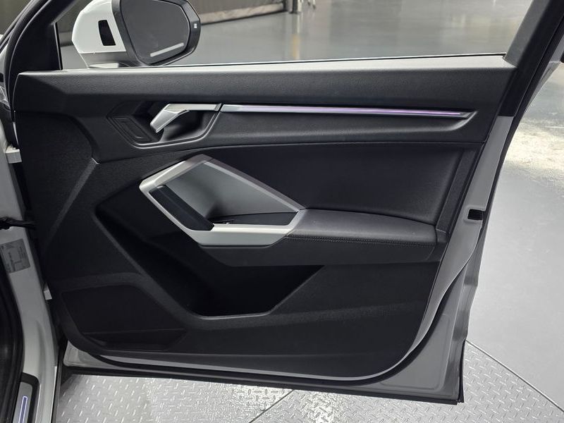 2023 Audi Q3 40 TFSI Quatrro Sport Back photo 24