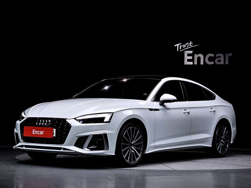 2023 Audi A5 40 TFSI Quattro Premium Sportback photo 1
