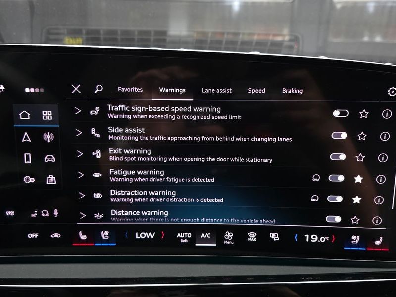 2025 Audi A5 40 TFSI Quattro S Line Black Edition photo 16