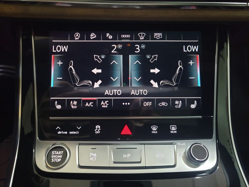 2025 Audi Q7 55 TFSI Quattro photo 15