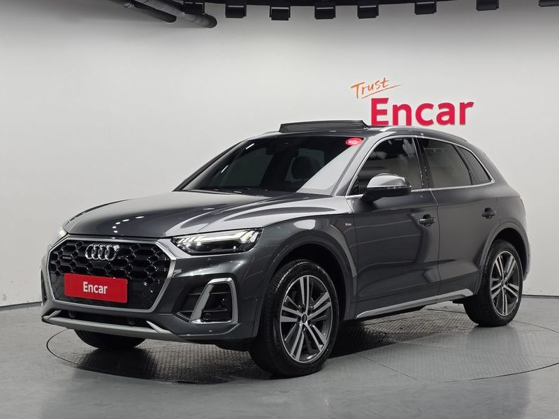 2021 Audi Q5 45 TFSI Quattro Premium photo 1