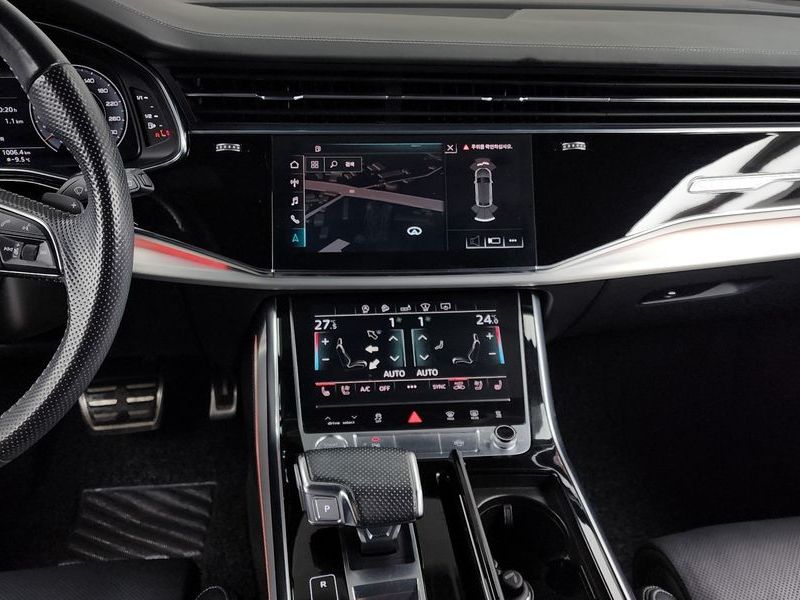 2020 Audi Q8 50 TDI Quattro Premium photo 14
