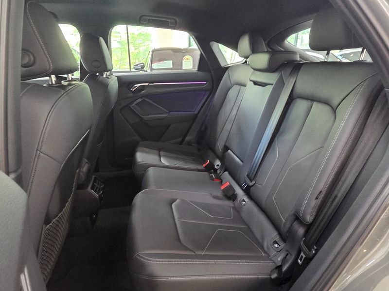 2024 Audi Q3 40 TFSI Quattro Premium Sport Back photo 11