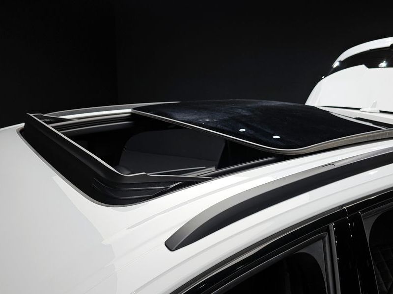 2025 Audi Q7 55 TFSI Quattro Premium photo 17