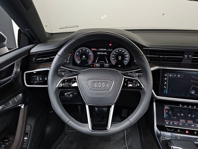 2020 Audi A7 55 TFSI Quattro Premium photo 13