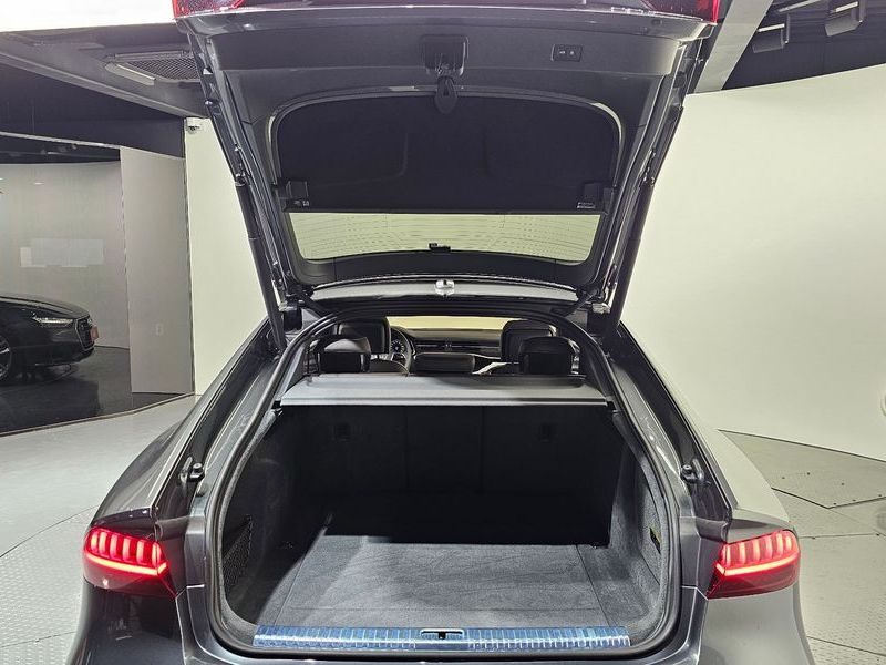 2020 Audi A7 55 TFSI Quattro Premium photo 20