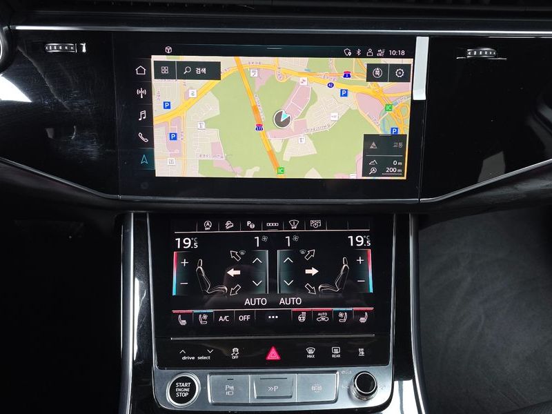 2021 Audi Q7 45 TDI Quattro Premium photo 14