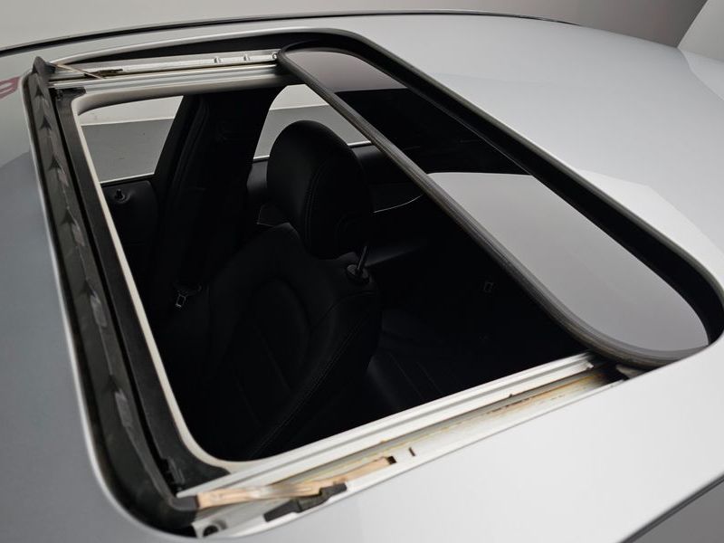 2018 Mercedes-Benz C-Class C220 d Avantgarde photo 19