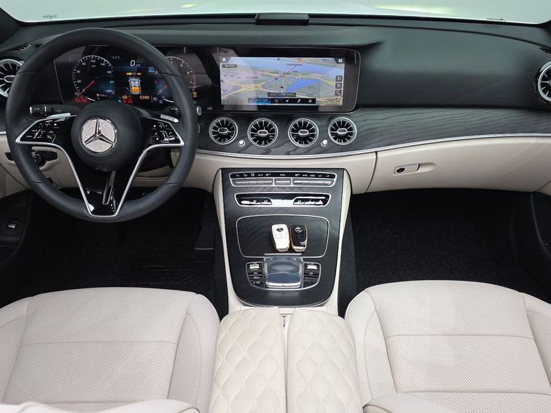 2023 Mercedes-Benz E-Class E250 AMG Line photo 7