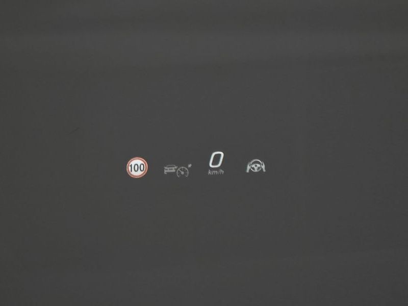 2025 Mercedes-Benz E-Class E300 4MATIC Exclusive photo 14