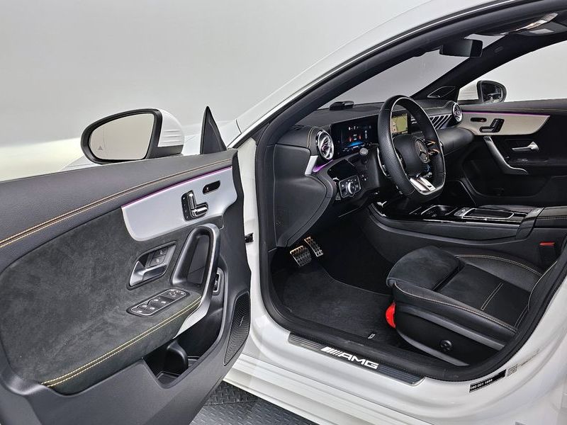2025 Mercedes-Benz A-Class AMG CLA 45 S 4MATIC+ photo 10