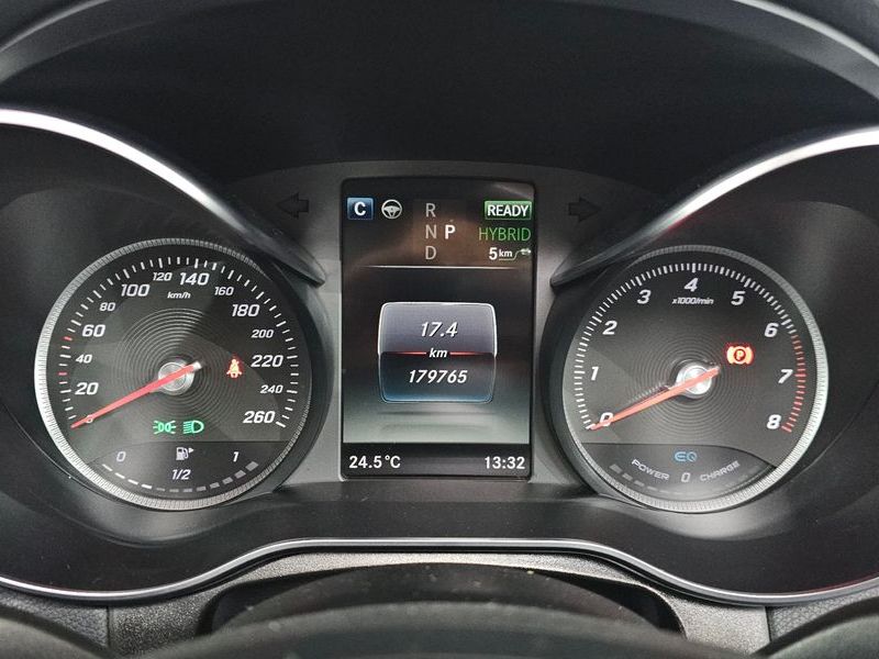 2019 Mercedes-Benz C-Class GLC350e 4MATIC Premium photo 8