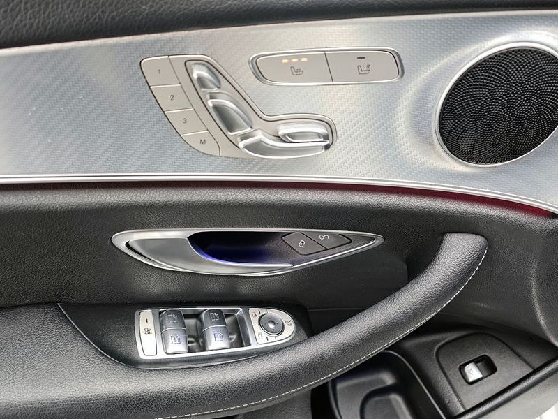 2020 Mercedes-Benz E-Class E250 Avantgarde photo 14