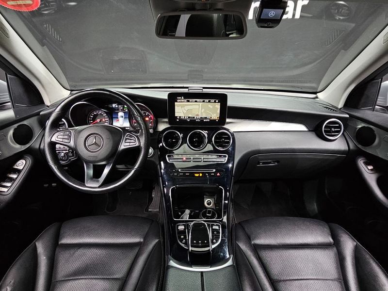 2019 Mercedes-Benz C-Class GLC350e 4MATIC Premium photo 7