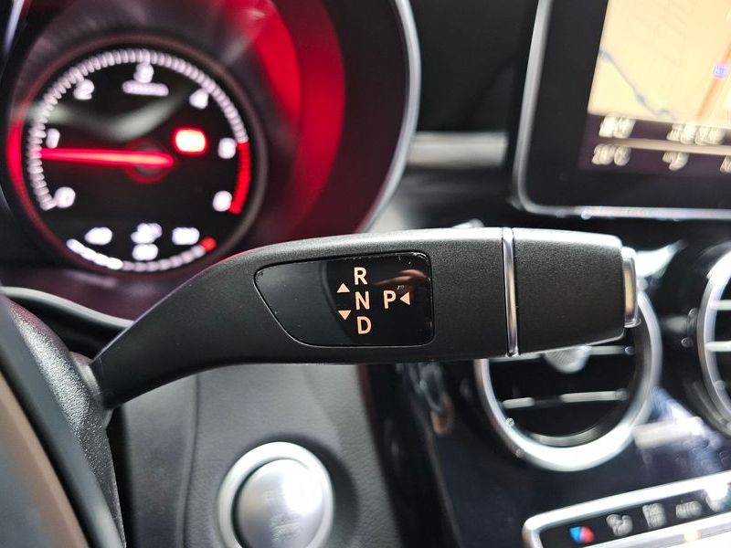 2017 Mercedes-Benz C-Class C220 d Avantgarde photo 9