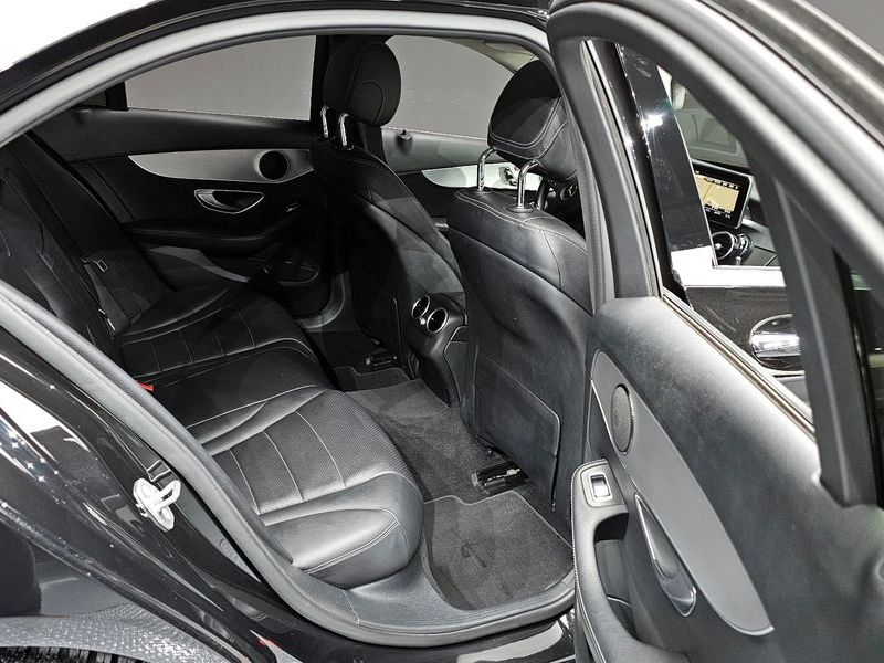 2017 Mercedes-Benz C-Class C220 d Avantgarde photo 11