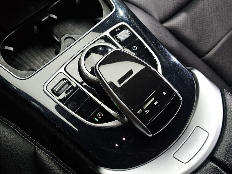 2017 Mercedes-Benz C-Class C220 d Avantgarde photo 19