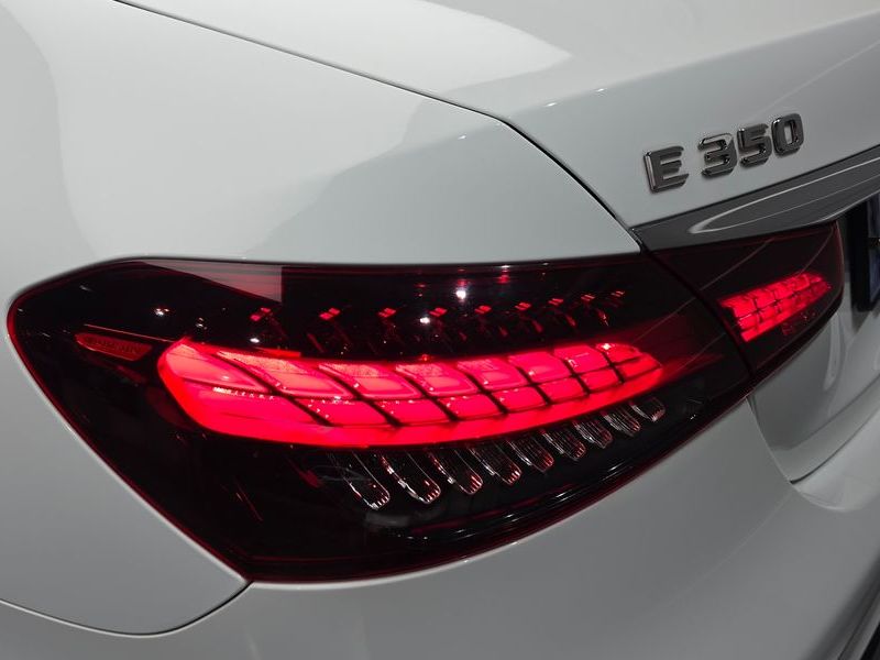 2023 Mercedes-Benz E-Class E350 4MATIC AMG Line photo 23