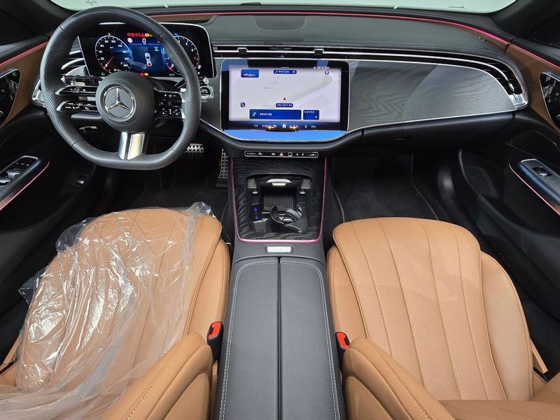 2026 Mercedes-Benz E-Class E200 AMG Line photo 7