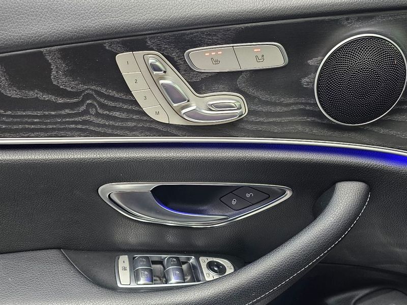 2017 Mercedes-Benz E-Class E220d 4MATIC Avantgarde photo 16