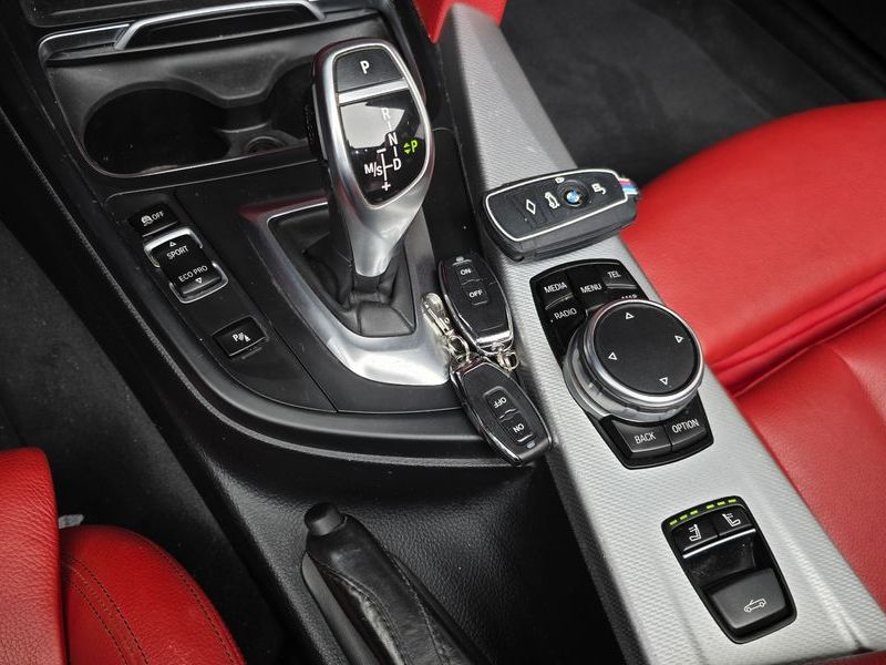 2016 BMW 4 Series 428i M Sport Convertible photo 9