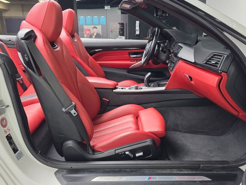 2016 BMW 4 Series 428i M Sport Convertible photo 11