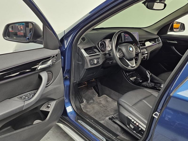 2022 BMW X1 xDrive 20i xLine photo 10