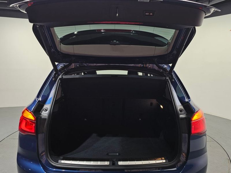 2022 BMW X1 xDrive 20i xLine photo 20