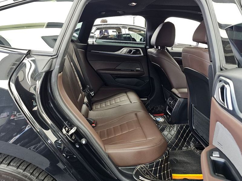 2023 BMW i4 M50 photo 12