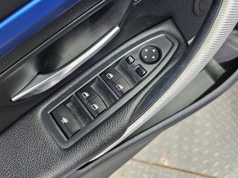 2017 BMW 4 Series 428i M Sport Convertible photo 13