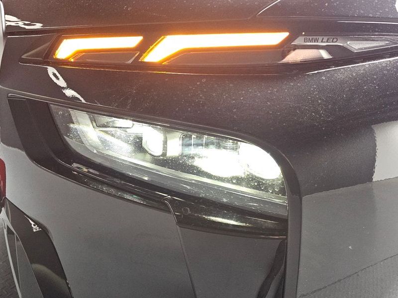 2025 BMW X7 xDrive 40i M Sport 6STR photo 22