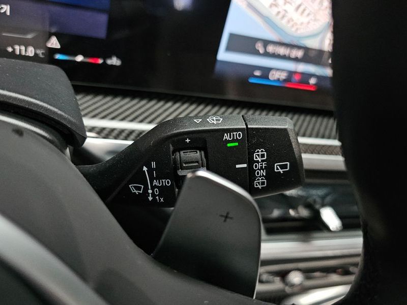 2025 BMW X7 xDrive 40i M Sport 6STR photo 27