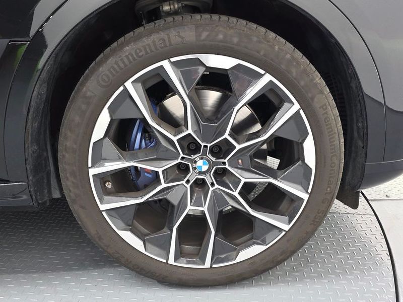 2025 BMW X7 xDrive 40i M Sport 6STR photo 21