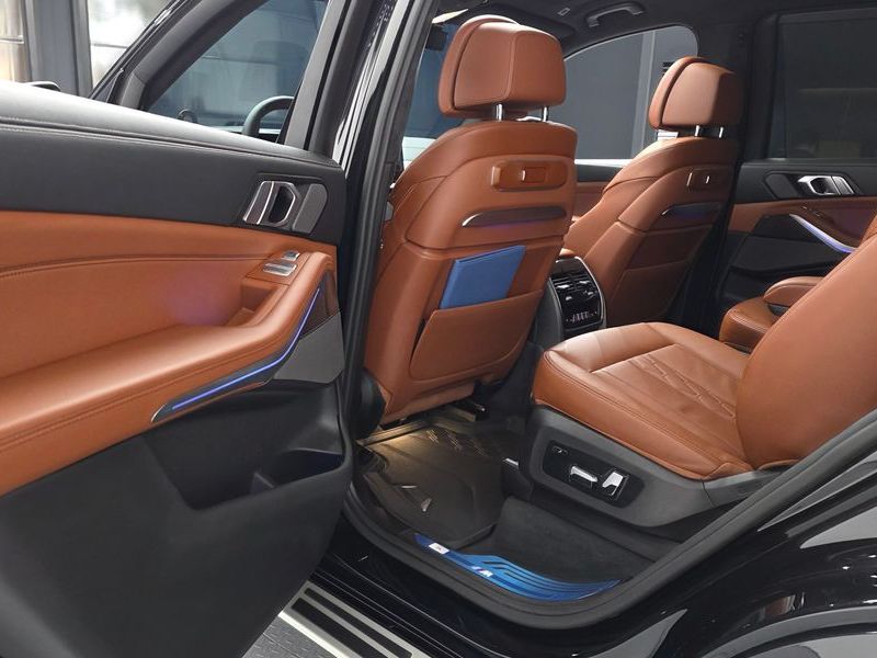 2025 BMW X7 xDrive 40i M Sport 6STR photo 26