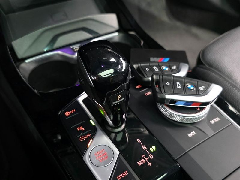 2022 BMW 1 Series M135i xDrive Prism photo 9