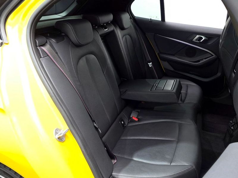 2022 BMW 1 Series M135i xDrive Prism photo 11