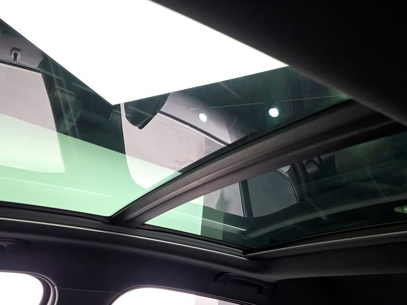 2022 BMW 1 Series M135i xDrive Prism photo 17