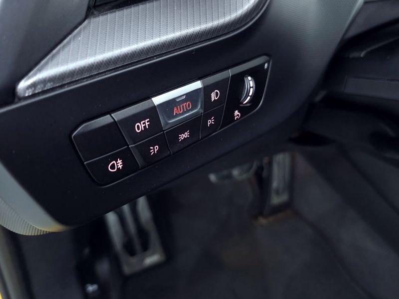 2022 BMW 1 Series M135i xDrive Prism photo 28
