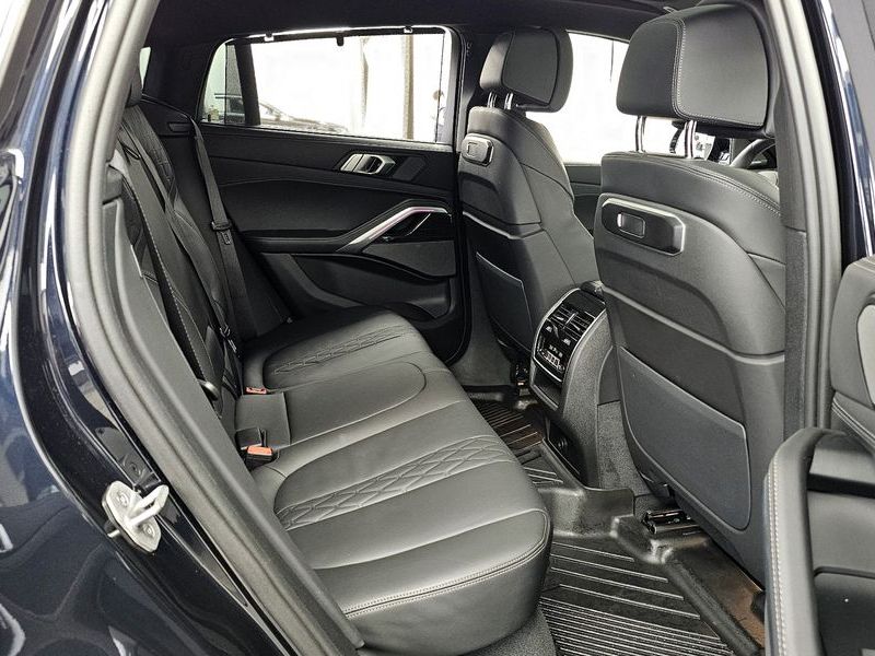2025 BMW X6 xDrive30d M Sport photo 12