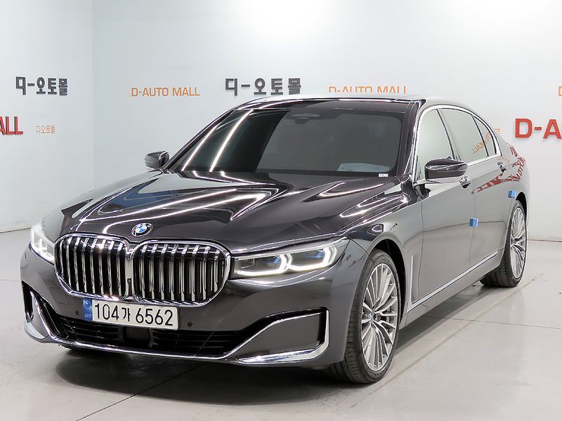 2022 BMW 7 Series 730Ld xDrive Design Pure Excellence photo 1