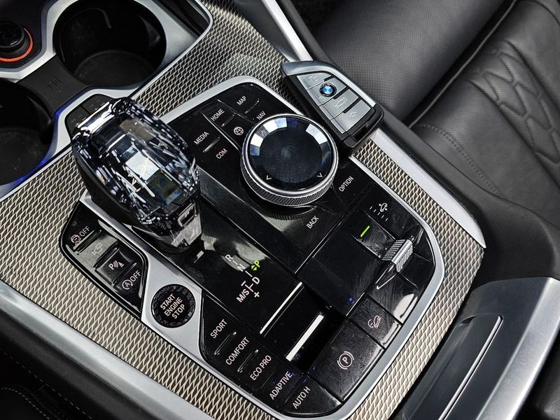 2022 BMW X6 xDrive40i M Sport photo 9