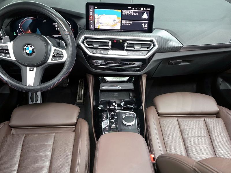 2023 BMW X4 xDrive20i M Sport photo 7
