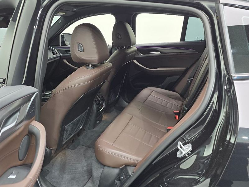 2025 BMW X4 xDrive20d M Sport photo 19