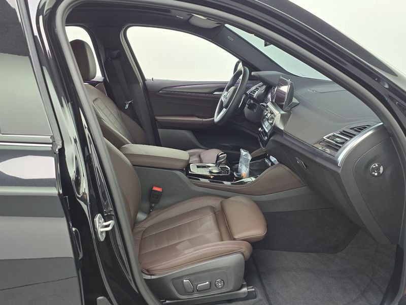 2025 BMW X4 xDrive20d M Sport photo 26