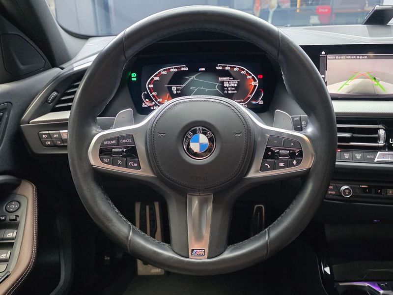 2021 BMW 1 Series 118d M Sport photo 13
