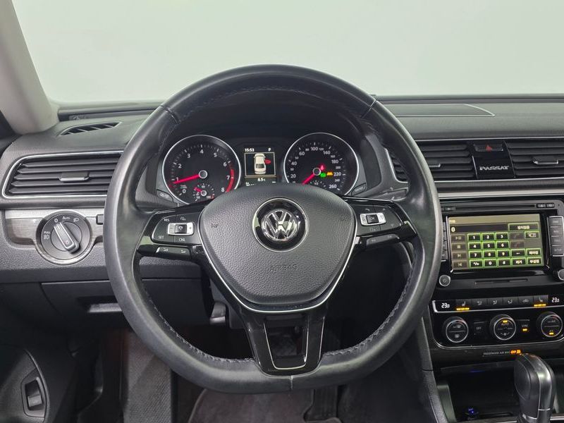 2018 Volkswagen Passat 2.0 TSI B7 photo 13