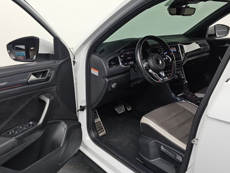 2021 Volkswagen T-Roc 2.0 TDI Premium photo 10