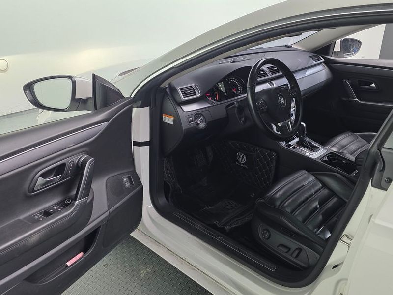 2014 Volkswagen New CC 2.0 TDI BlueMotion 4MOTION photo 11