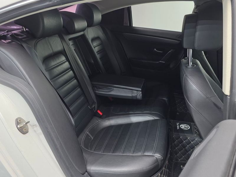 2014 Volkswagen New CC 2.0 TDI BlueMotion 4MOTION photo 12